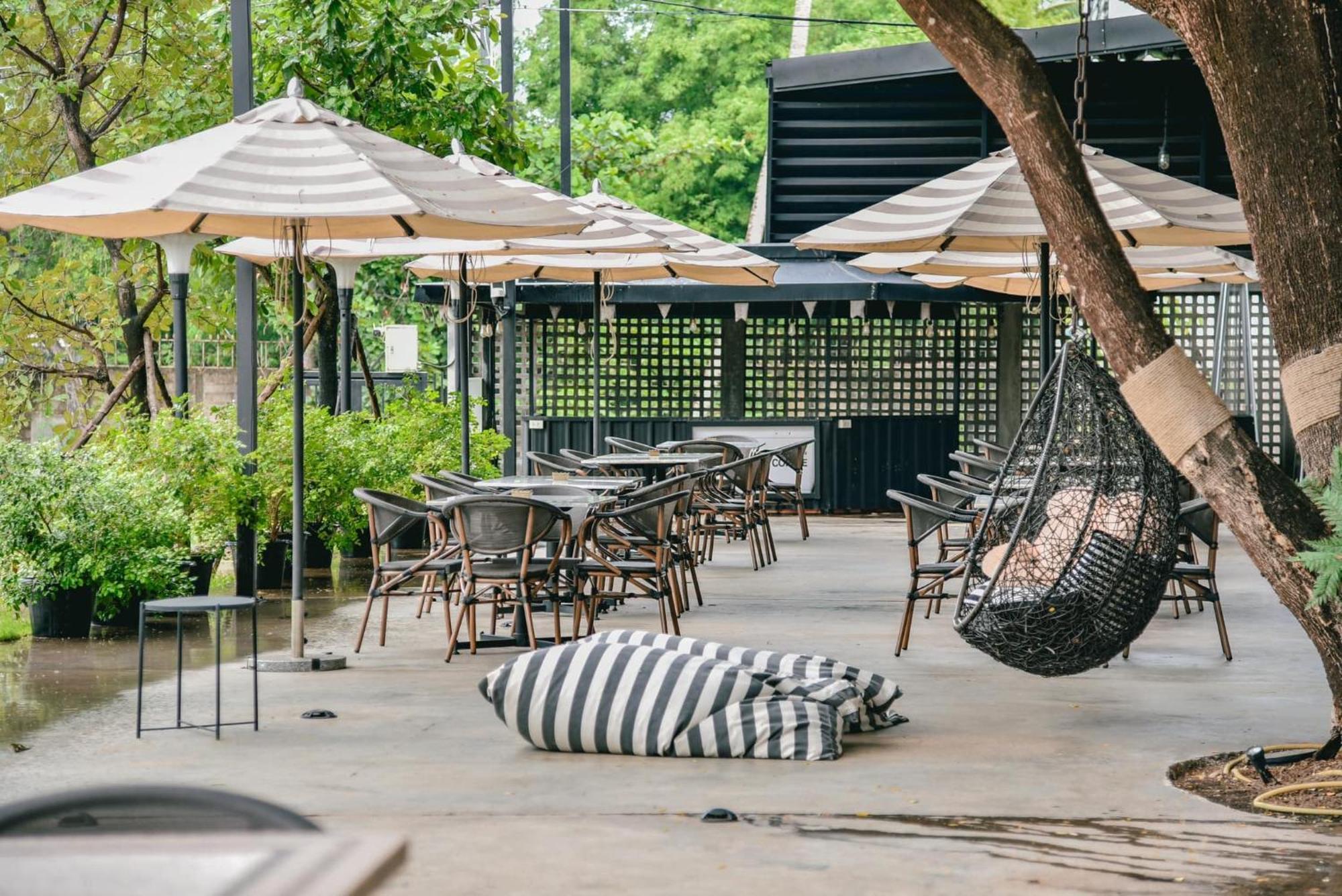 Macchiato Resort Savannakhet Opposite Thai Embassy Экстерьер фото